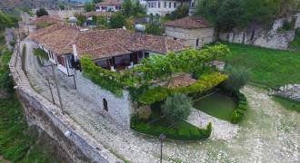 Gasthuis Berat Unesco Accommodatie vakantie hotel Albanie