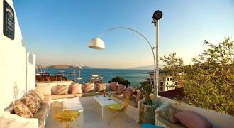 Saranda Boutique Hotel