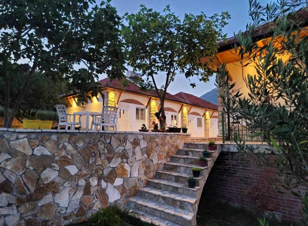 Guesthouse Tepelene