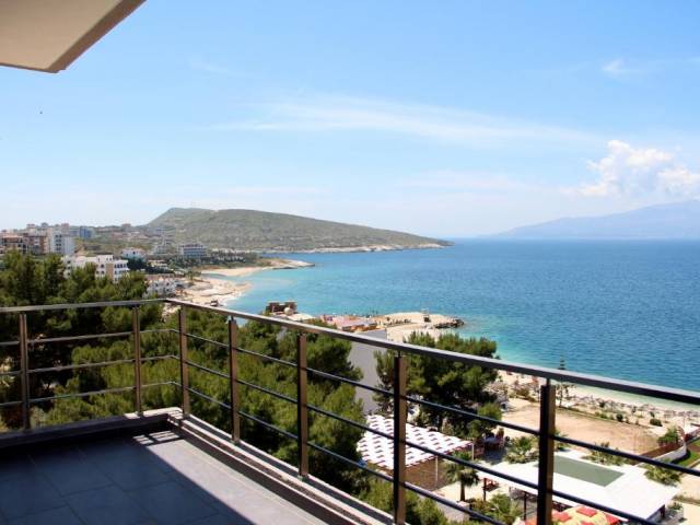 Mango beach Saranda