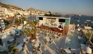 Saranda Boutique Hotel